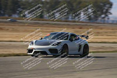 media/Nov-24-2023-Speed SF (Fri) [[8629a6e656]]/Red/Grid and Front Straight/